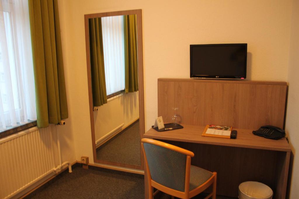 Hotel Sächsischer Hof - Single Room