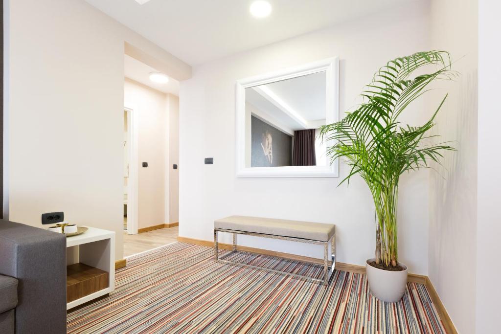 Posezení v ubytování Hotel TESLA - Smart Stay Garni