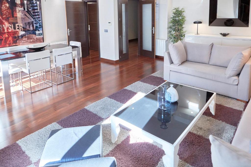 Apartamentos La Bola Suite - 7