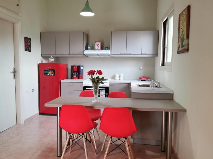 A kitchen or kitchenette at Marathi Blue
