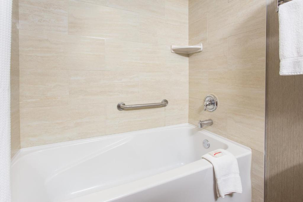 Canmore Inn & Suites - Resim 18