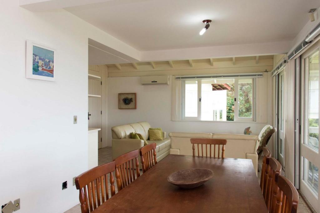  Casa Vista Mar Deslumbrante com Piscina