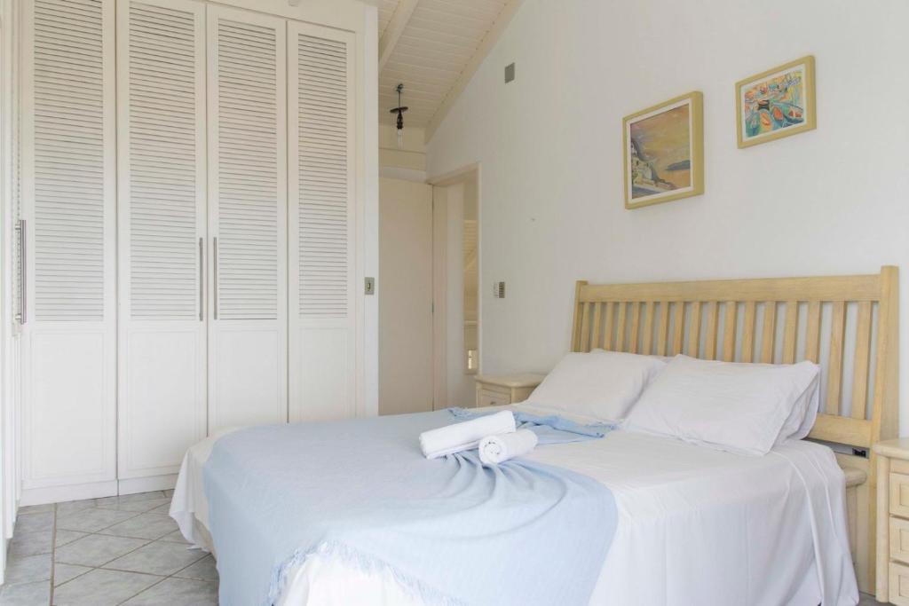  Casa Vista Mar Deslumbrante com Piscina