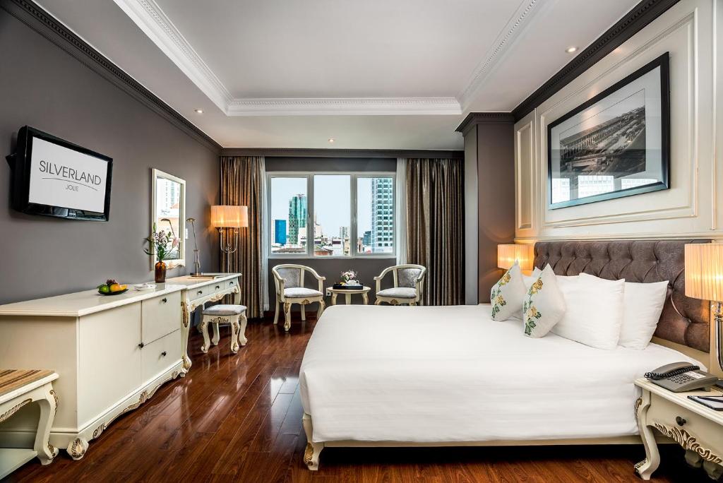 Hô Chi Minh Ville : Silverland Jolie Hotel suite de luxe 