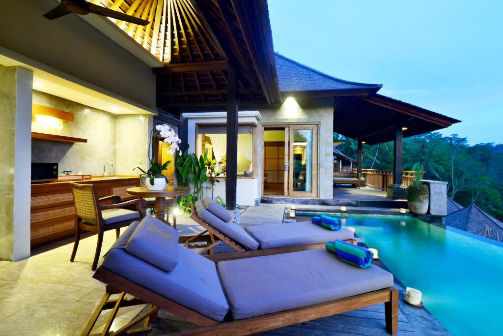 Bazén v ubytování Kenran Resort Ubud By Soscomma nebo v jeho okolí