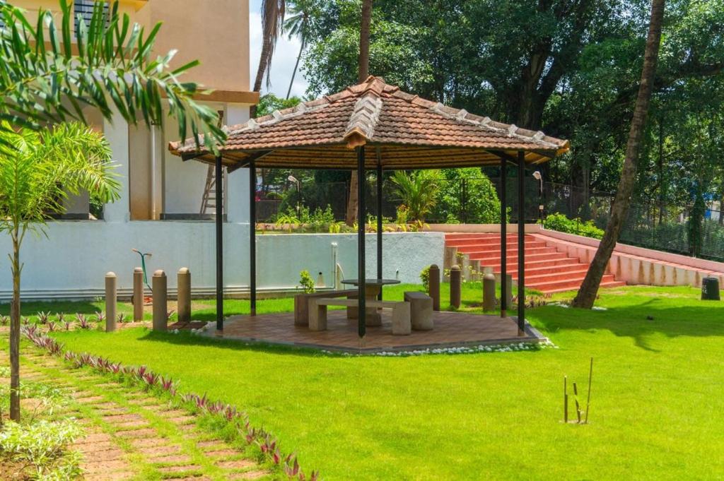 Goa Suites - 1-BHK Luxury Apartment Suites - Housity