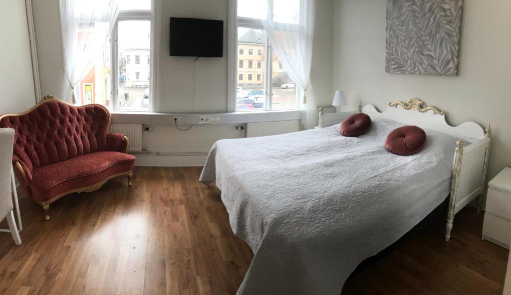 Järnvägshotellet Skara City stay - Habitación Doble Con Baño Compartido