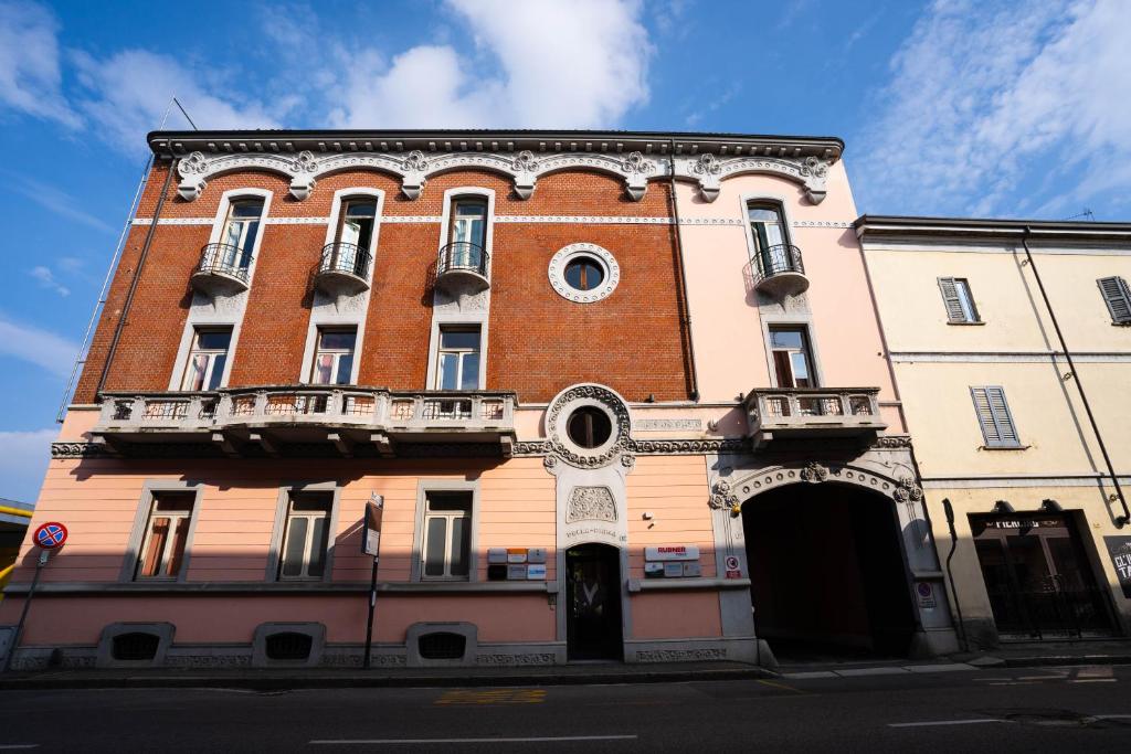 Budynek, w którym mieści się apartament