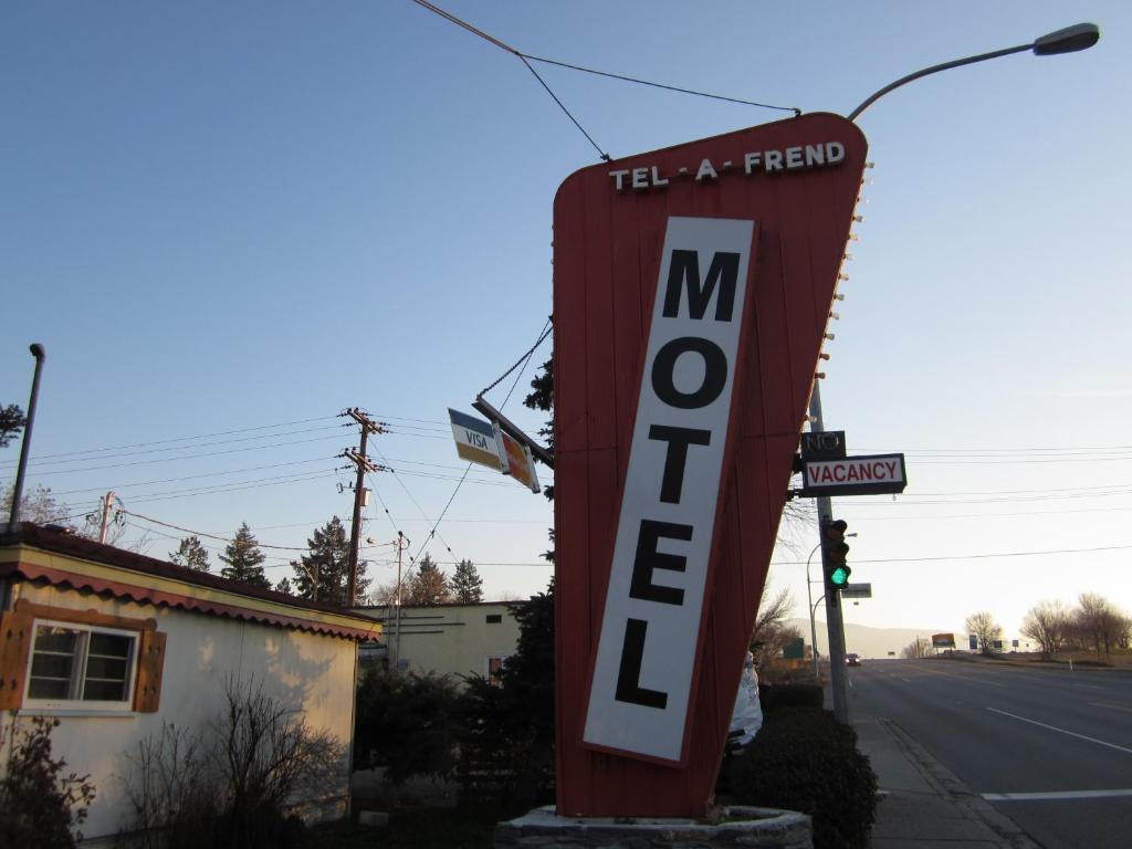 Certifikát, hodnocení, plakát nebo jiný dokument vystavený v ubytování Tel-A-Friend Motel