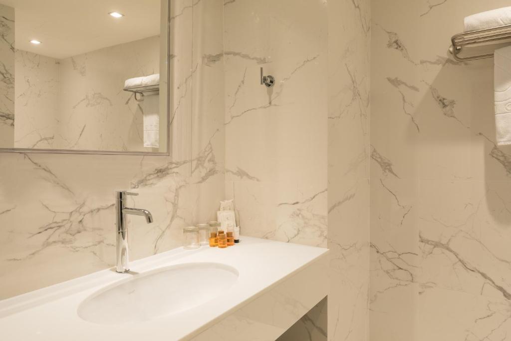 Koupelna v ubytování S Ram Leisure Hotel SHA PLUS