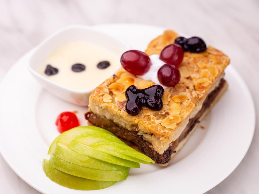Jídlo v hotelu nebo okolí
