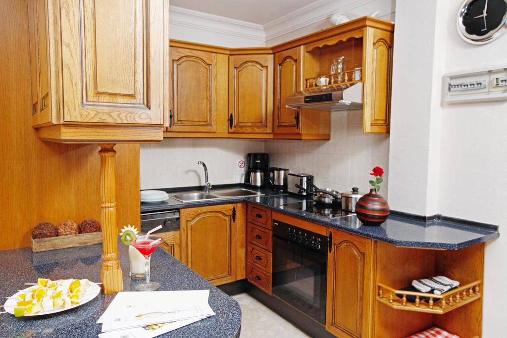 Royal Sun Resort - Appartement D'une Chambre (4 Adultes) Avec Vue Sur La Mer
