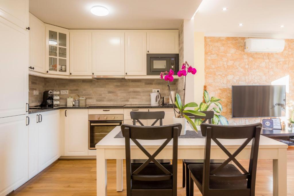 Kuchyň nebo kuchyňský kout v ubytování Apartamento Santo Amaro