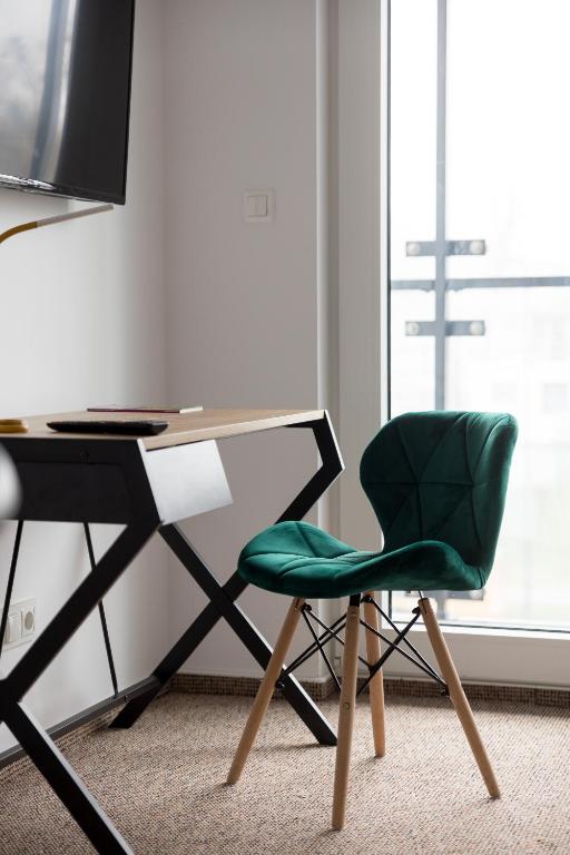 Varsovia Comfort - Deluxe Studio With Parking