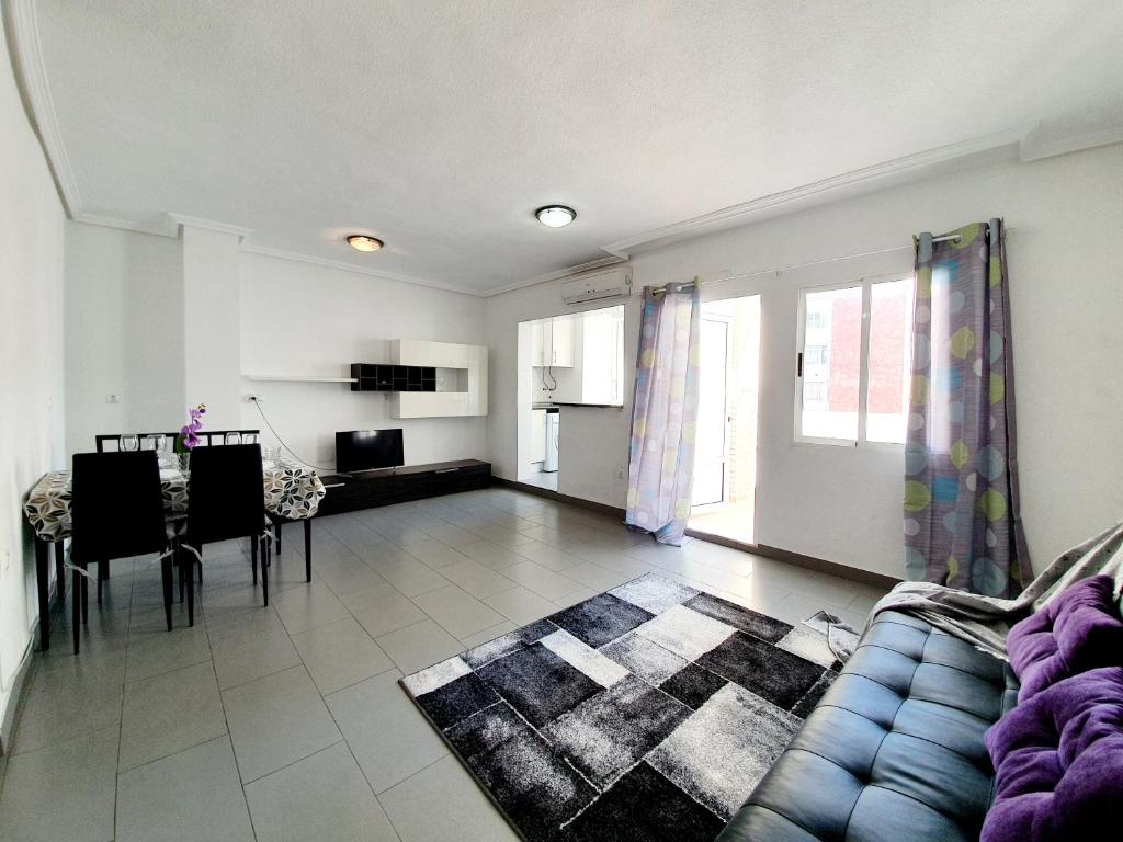 Apartment Best House Heraclio, Torrevieja, Spain - Booking.com