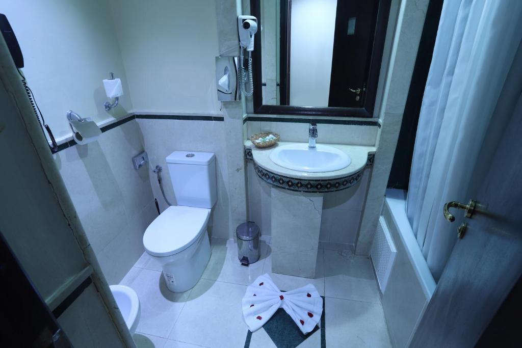 Koupelna v ubytování Helnan Chellah Hotel