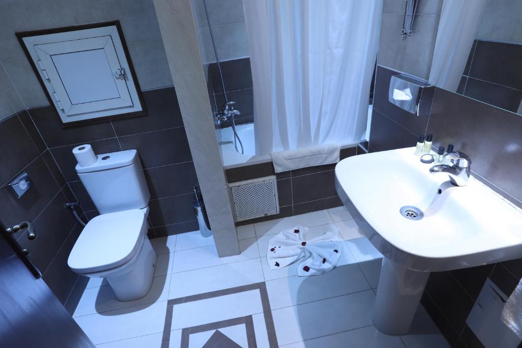 Koupelna v ubytování Helnan Chellah Hotel