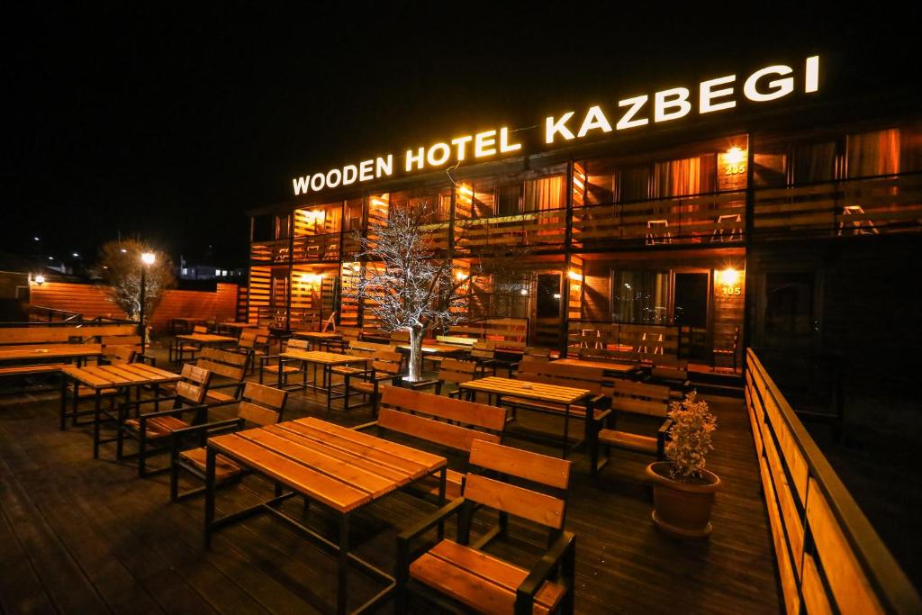Fotografie z fotogalerie ubytování Wooden Hotel Kazbegi v destinaci Stepancminda