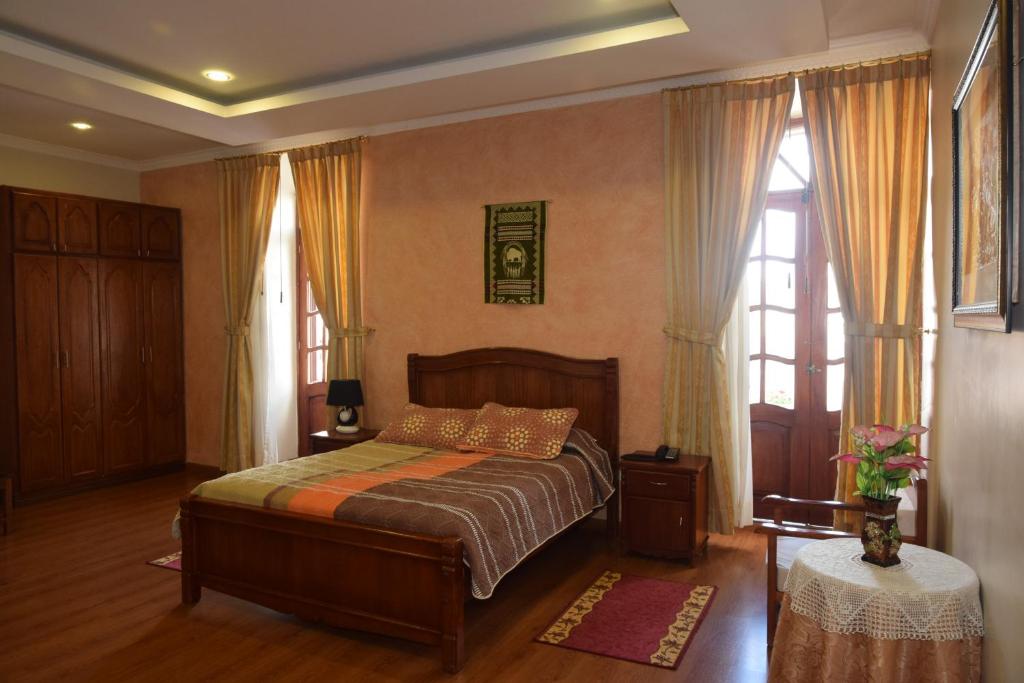 Postel nebo postele na pokoji v ubytování Hotel Casa Montero