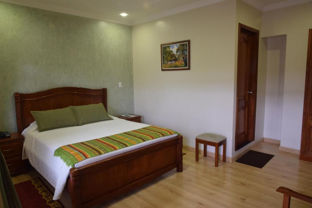 Postel nebo postele na pokoji v ubytování Hotel Casa Montero