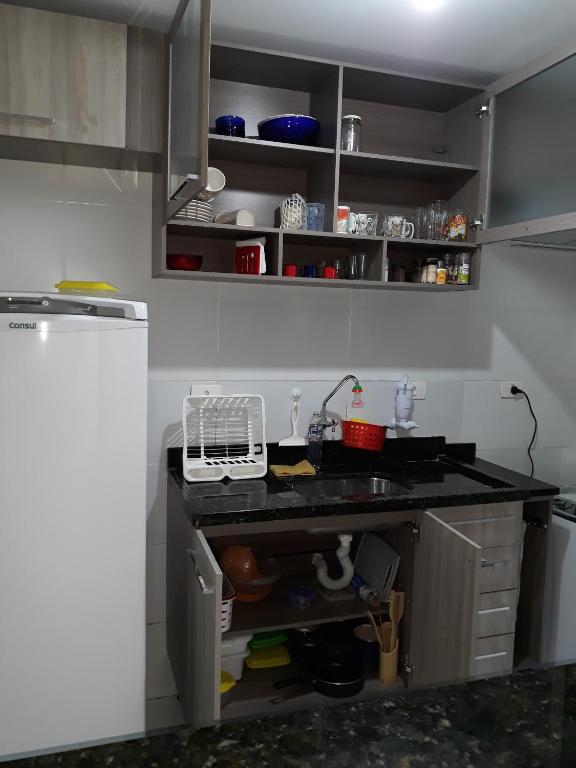  Aviação-Praia Grande/SP- 100m praia - imperdível