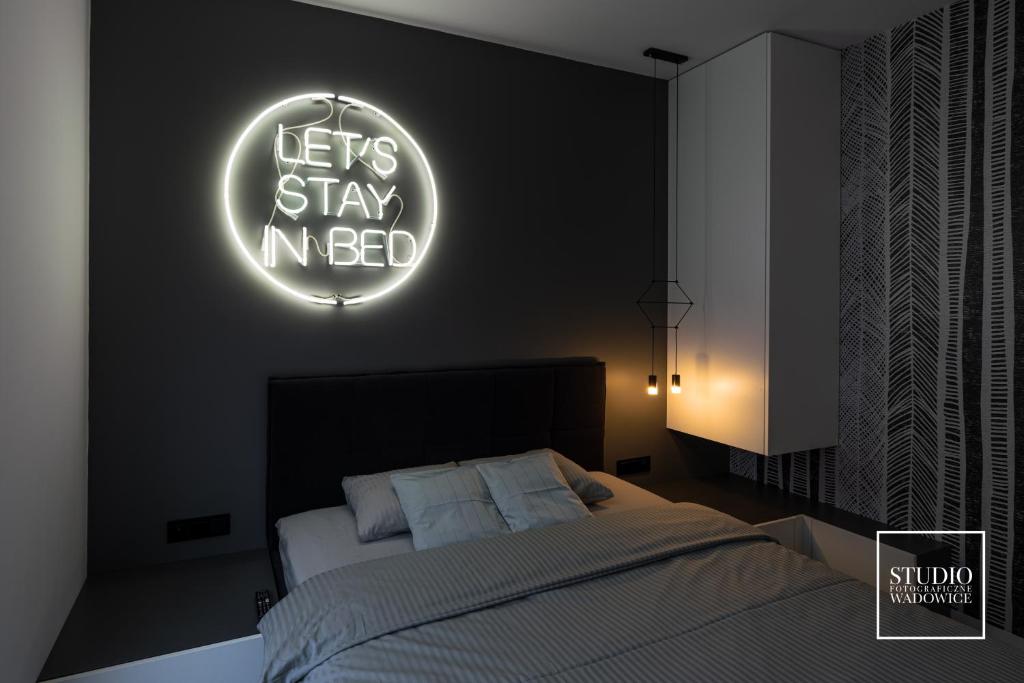 Posteľ alebo postele v izbe v ubytovaní Apartamenty Premium New