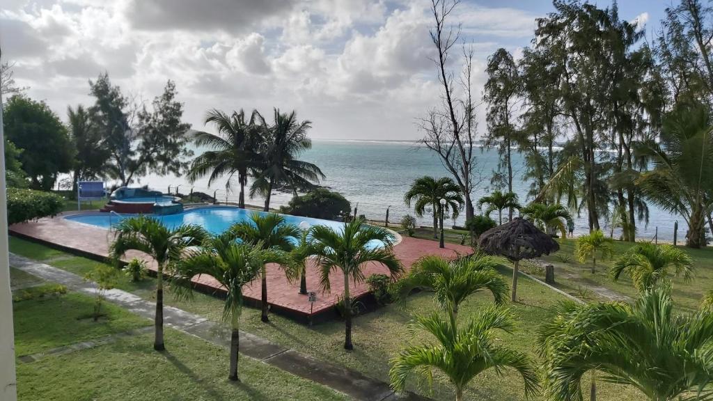 Bazén v ubytování Palmar Beach Villa nebo v jeho okolí