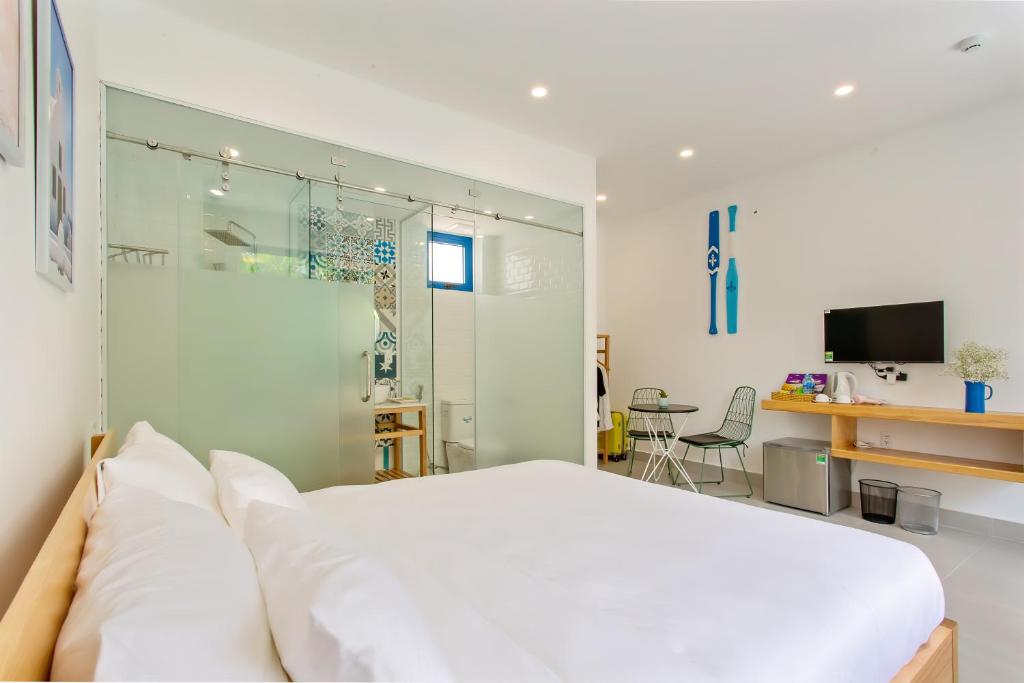 Santorin HoiAn Villa - 5