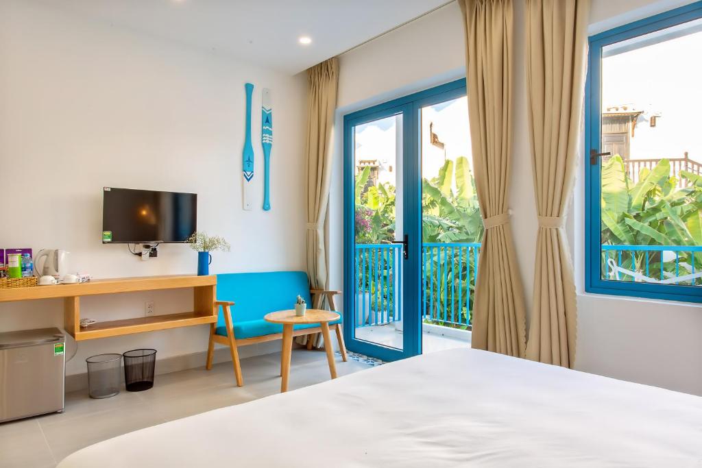 Santorin HoiAn Villa - 11