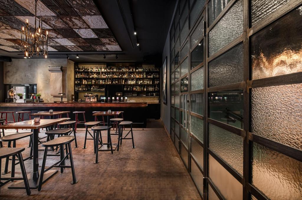 PIERDREI Hotel HafenCity Hamburg - Resim 20