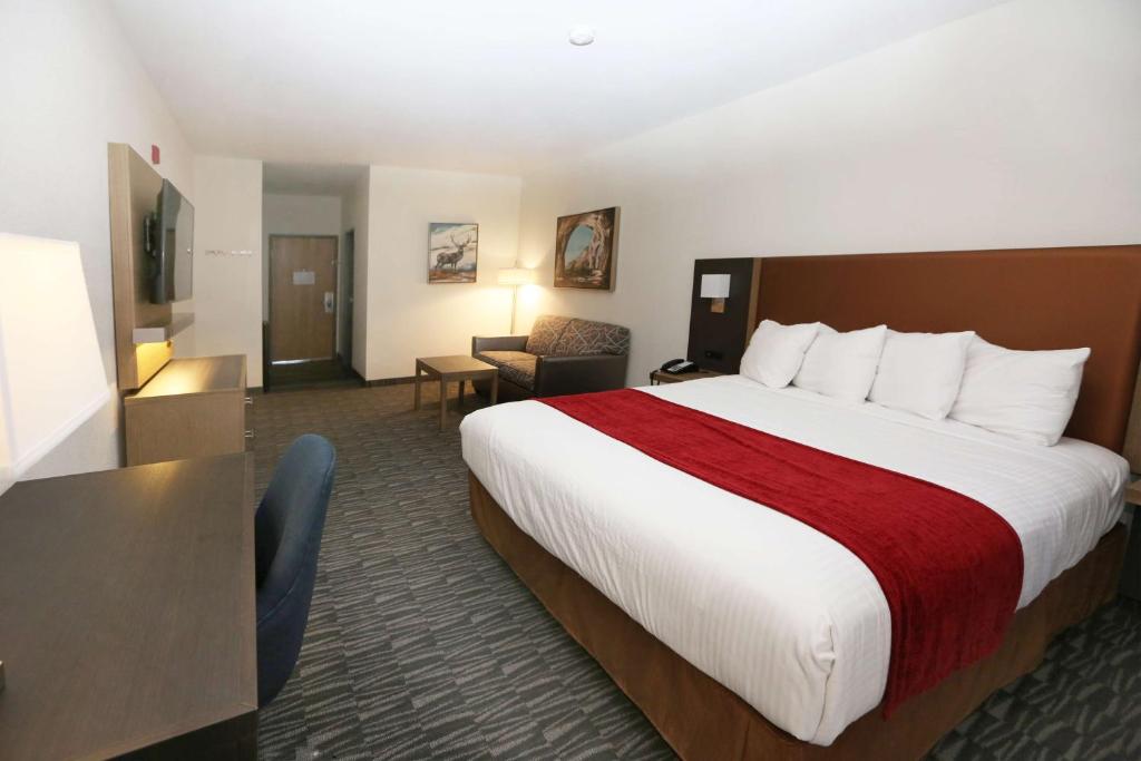 Postel nebo postele na pokoji v ubytování Best Western Inn of Payson