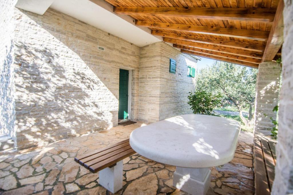 Fotografie z fotogalerie ubytování House Pygmy Cormorant v destinaci Pirovac