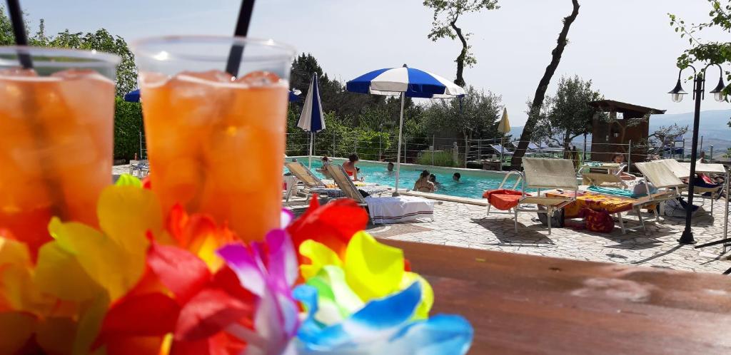 The swimming pool at or close to Albergo B&B Antica Trattoria Bacco