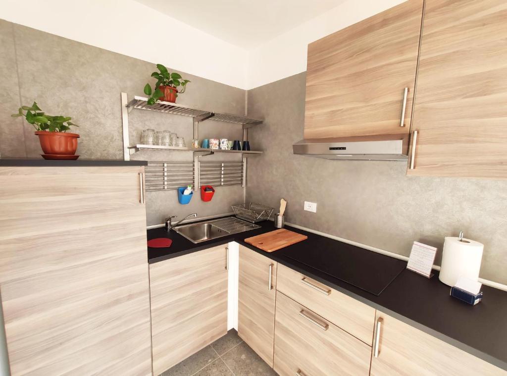 Cucina o angolo cottura di Tric Trac Hostel