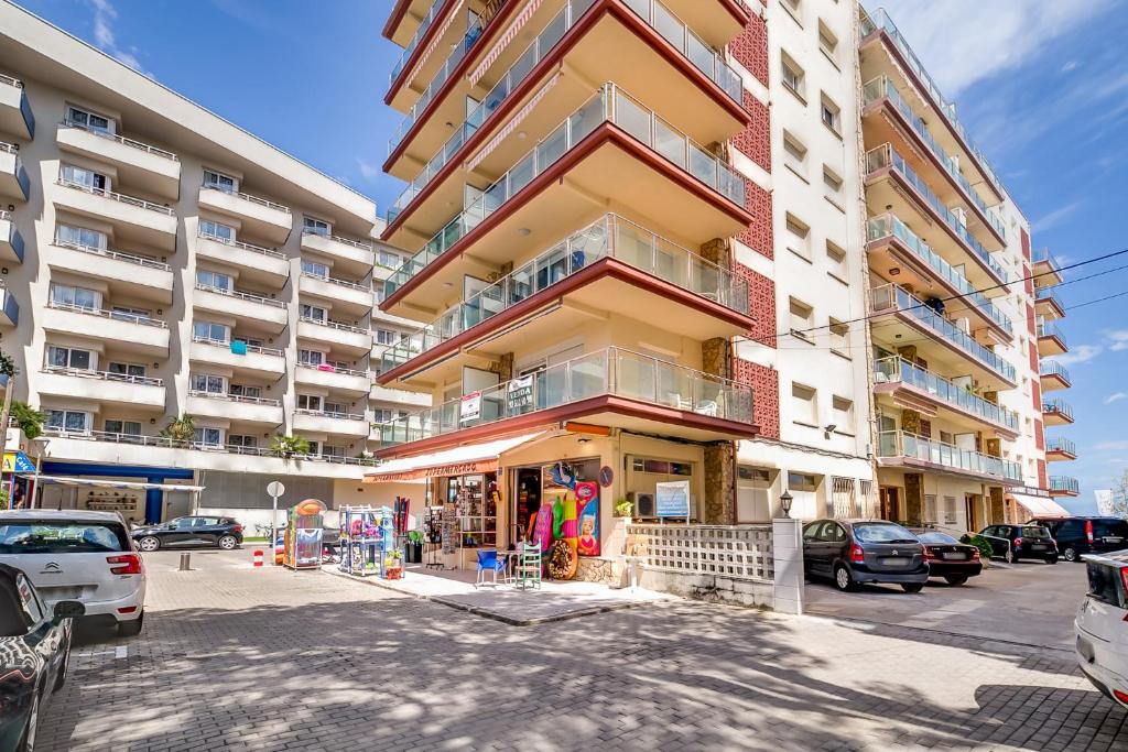 The building in which Az apartmant is located