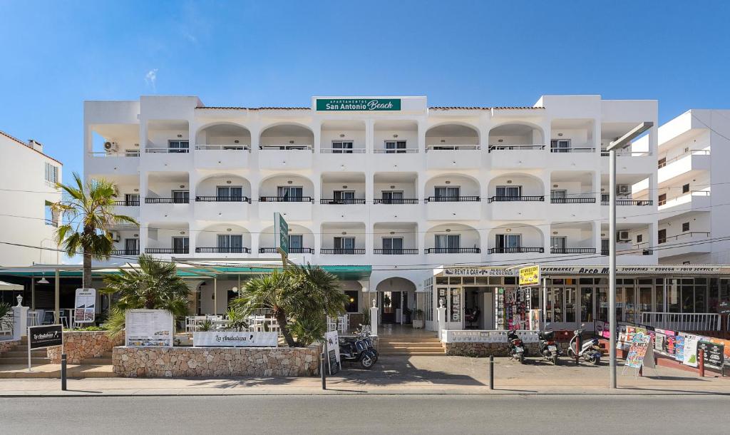 Apartamentos San Antonio Beach, San Antonio Bay – Updated ...
