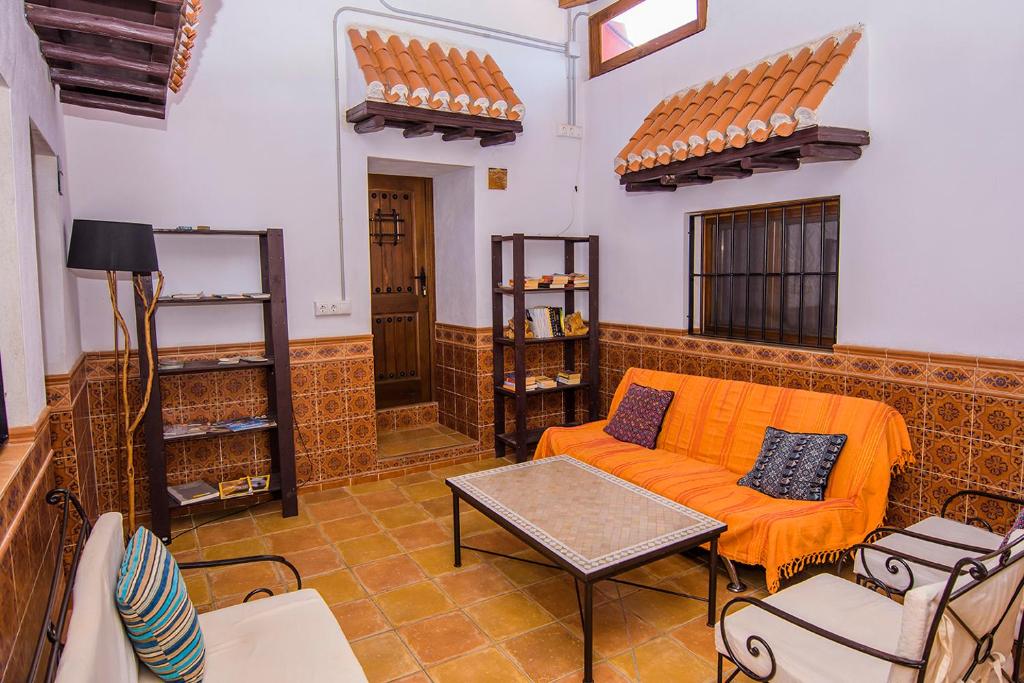Cortijo 4 Elementos, Lucainena de las Torres – Bijgewerkte ...