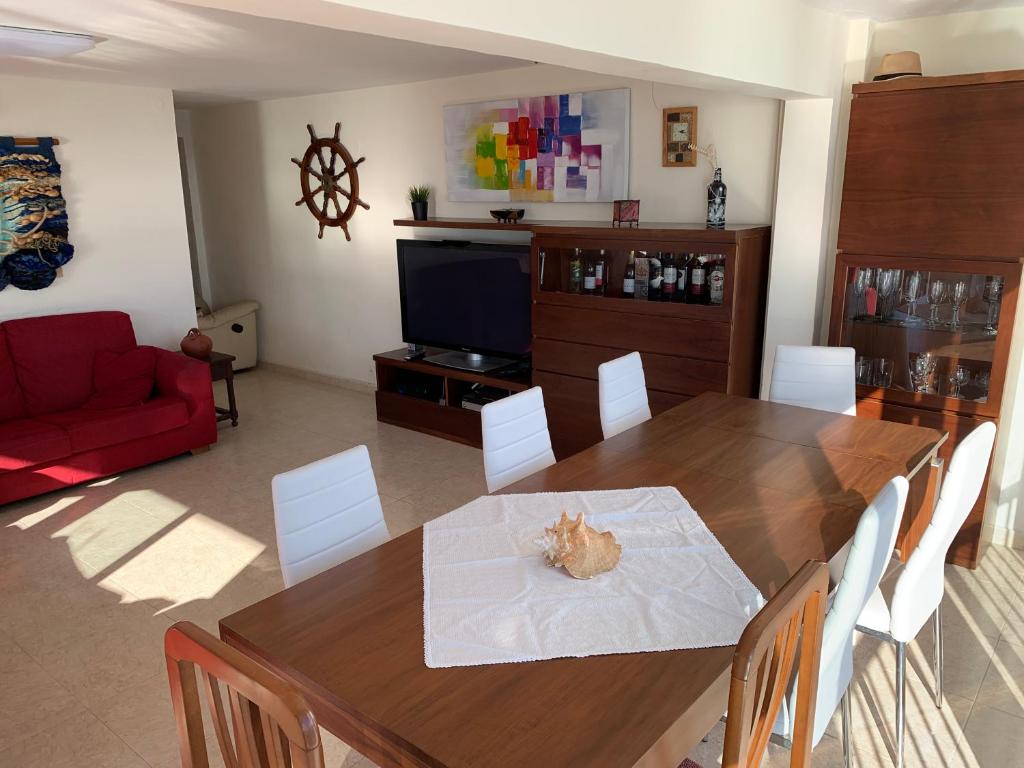 Posezení v ubytování Apartamento en primera línea de mar, 8 personas