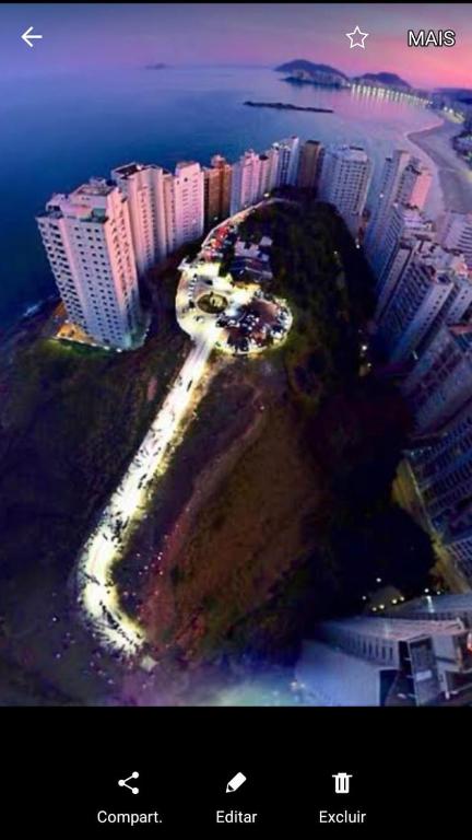  Apto quadra da Praia