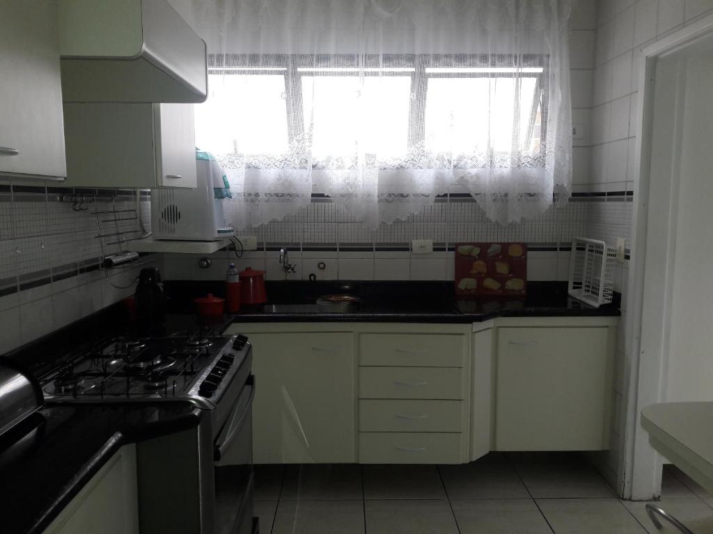  Apto quadra da Praia