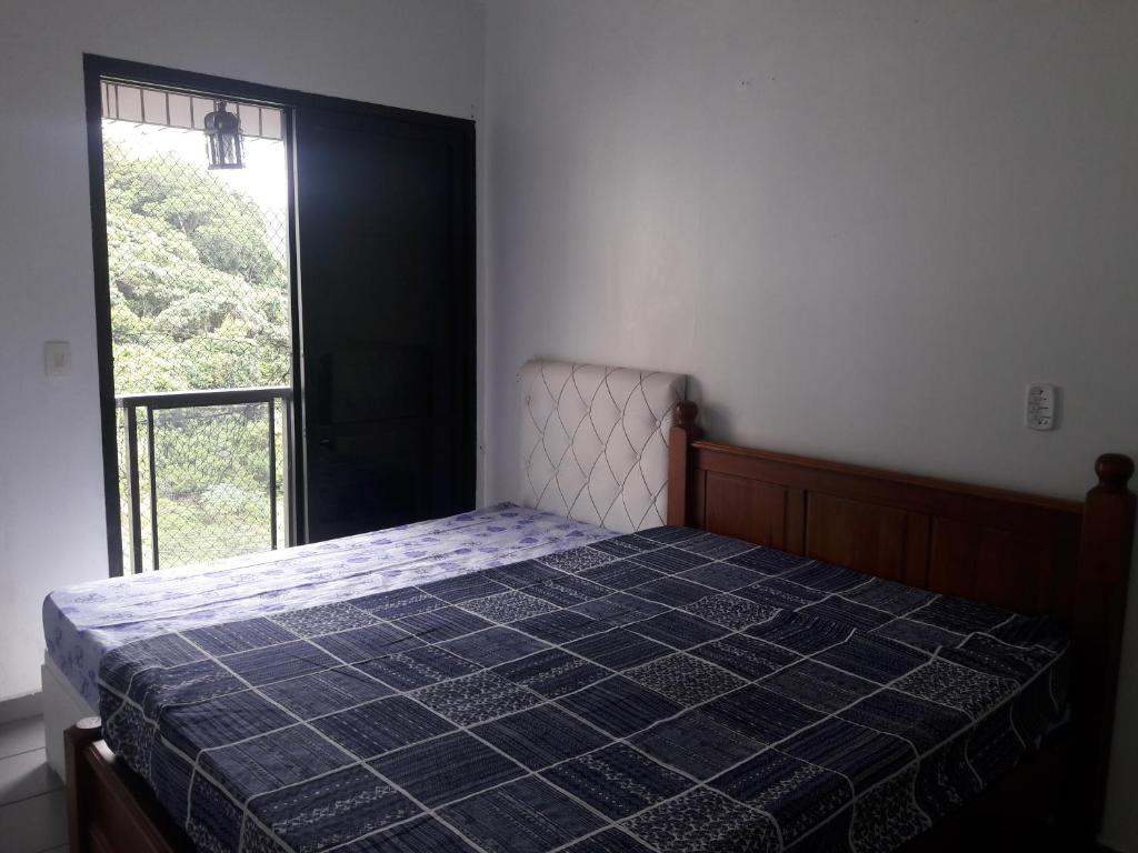  Apto quadra da Praia