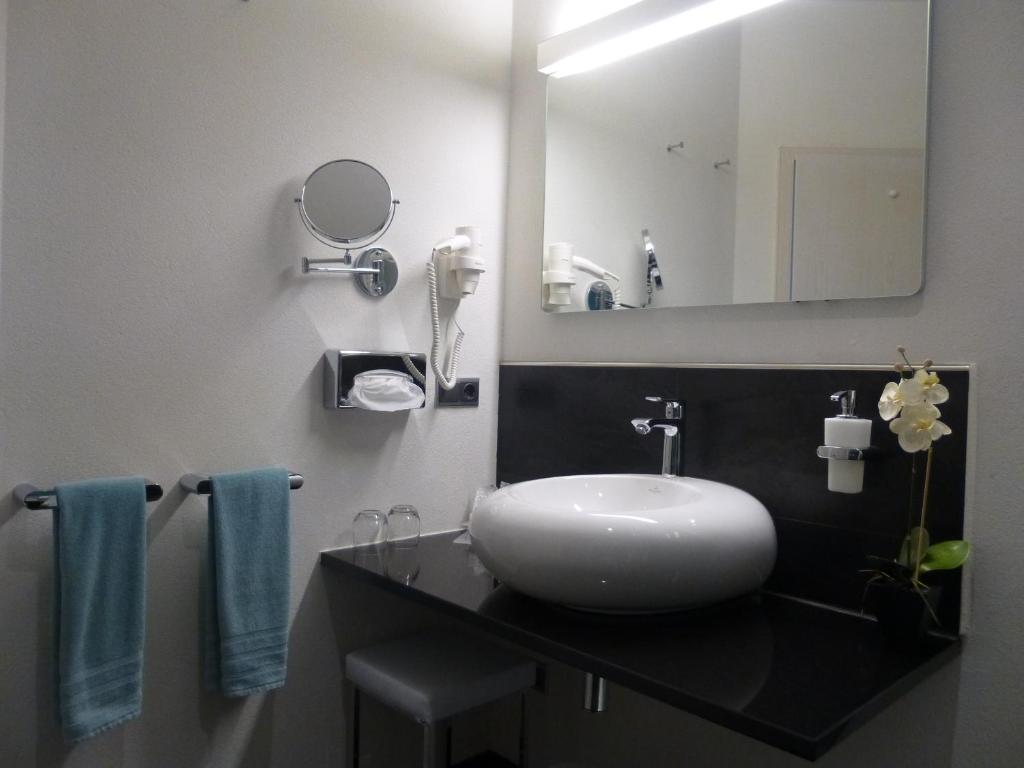 Koupelna v ubytování AltstadtHotel an der Werra