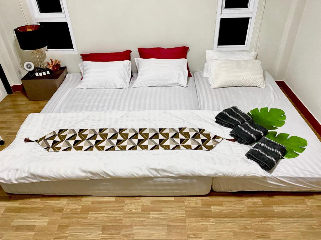 The Oxygenhomestay @hatyai - Triple Chambre Avec Salle De Bain Privée