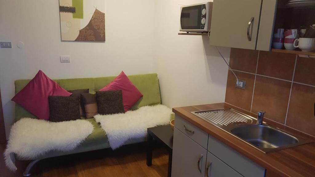 Kuchyň nebo kuchyňský kout v ubytování Partschillerhof