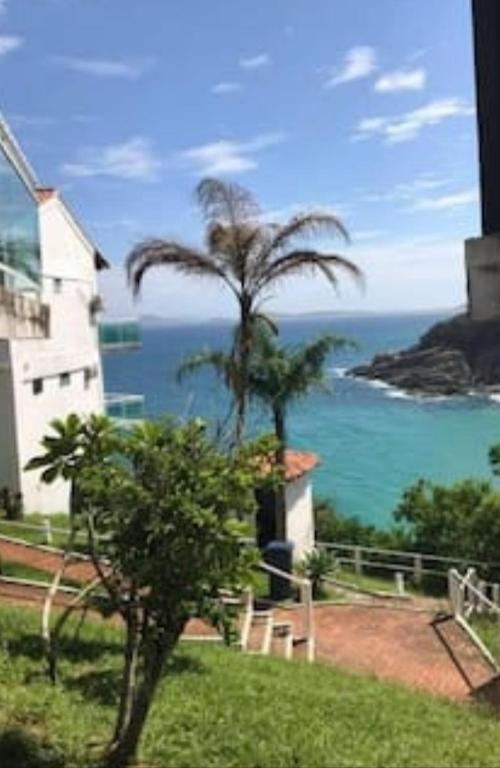  EXELENTE FLAT NA PRAIA.