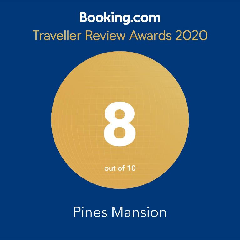 Pines Mansion II - Three-Bedroom House