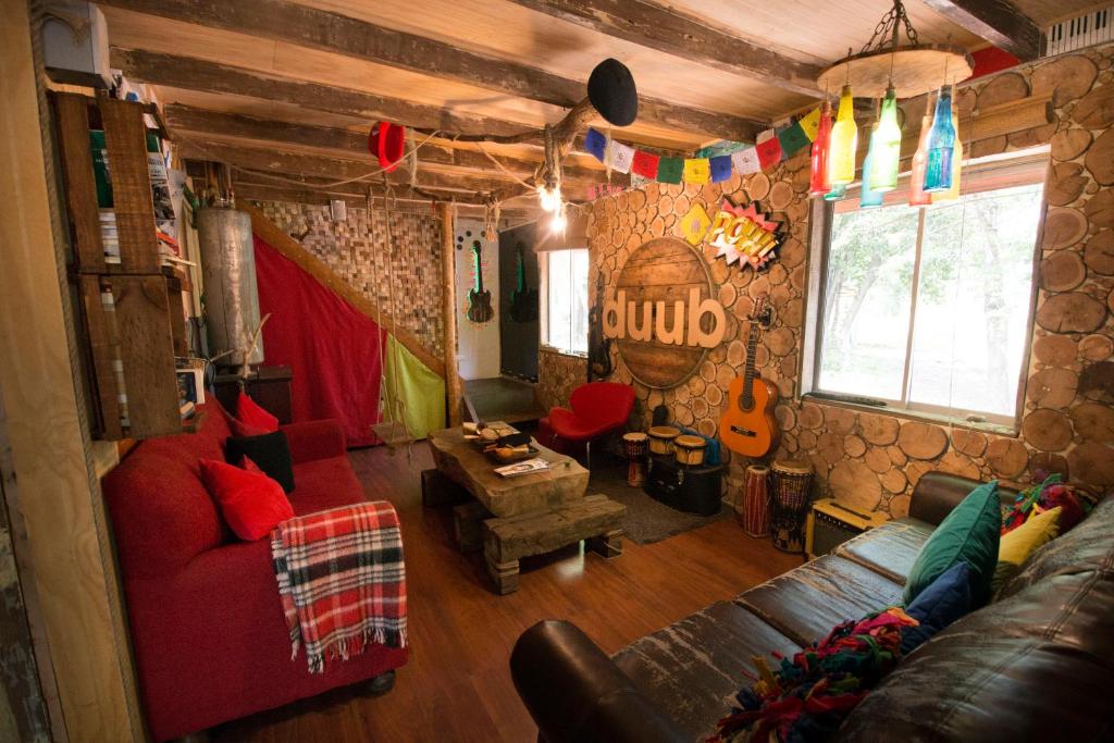 Prostor za sedenje u objektu Duub Hostel
