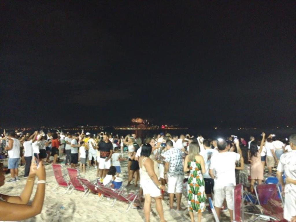  Ótimo Conjugado - Estúdio - Praia do Flamengo - RJ