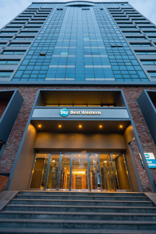 Best Western Jeju Hotel済州市道令路27のホテル入口