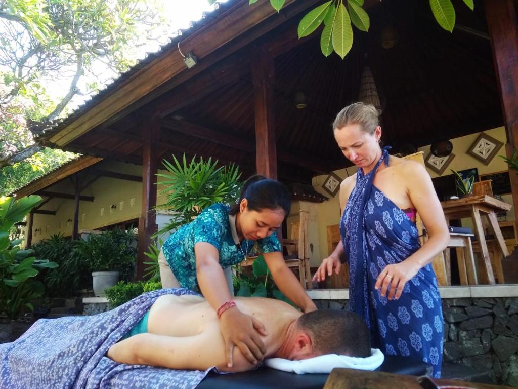 Sunshine Bungalows - 8